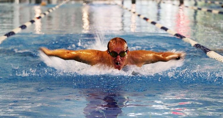 Ron Bolotin swimming for rehabilitation.