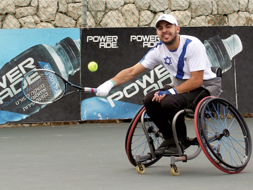 Ilai Hayot on the tennis court
