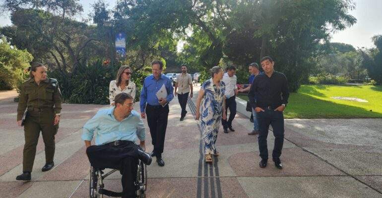 President Herzog visiting Beit Halochem Tel Aviv